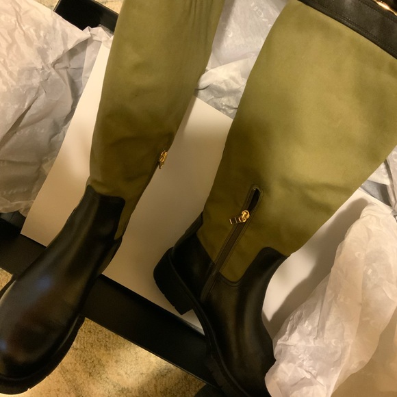 COACH ARMY GREEN LEIGH TWILL BOOTS  SIZE 7.5 B - Picture 3 of 11